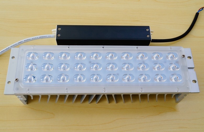 Sabit Akımlı Led Sürücüyle 3 x 10w LED Sokak Işık Modülü Güçlendirme Kitleri
