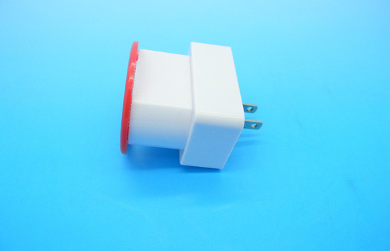 FCC Bölüm 15 Sınıf B Evrensel USB Seyahat Şarj Aleti Akıllı Telefonlar için 5V 10W CE