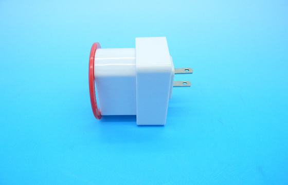 FCC Bölüm 15 Sınıf B Evrensel USB Seyahat Şarj Aleti Akıllı Telefonlar için 5V 10W CE