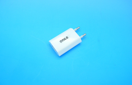 EU Tak Evrensel USB Duvar Şarj Aleti 5V 1000mA IPhone 5g / 5s, SCP OVP OCP için
