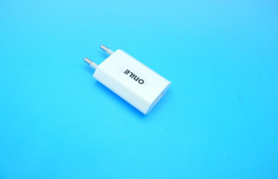 EU Tak Evrensel USB Duvar Şarj Aleti 5V 1000mA IPhone 5g / 5s, SCP OVP OCP için