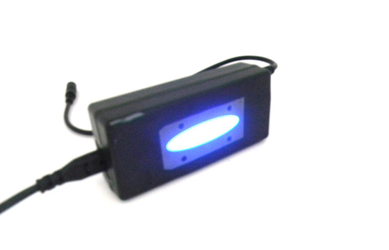 İngiltere / ABD 90W Universal Laptop Güç Adaptörü Otomatik 5V 2.1A USB LED&#39;li