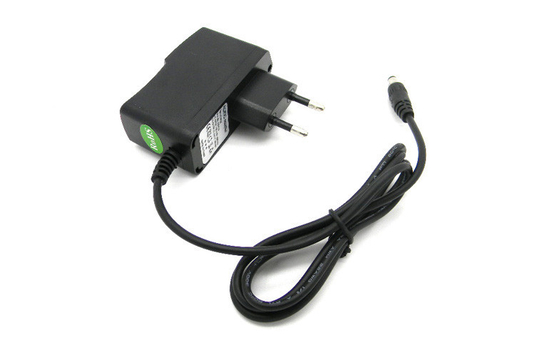 12V 500mA Duvar Montajlı Güç Adaptörü