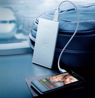 Siyah Beyaz 5V Mobil Güç Kaynağı / 7000MAH Taşınabilir Güç Bankası