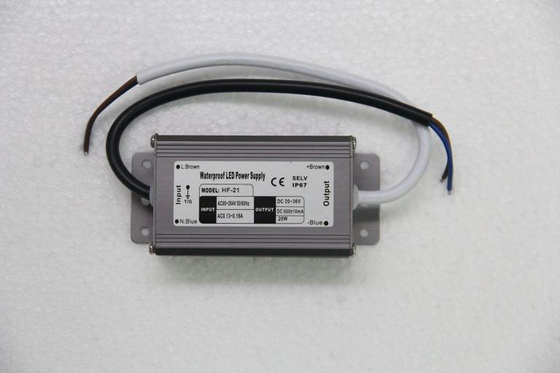 21W Sabit Akım AC DC Güç Kaynağı 20V DC, 650mA Suya Dayanan LED Güç Kaynağı