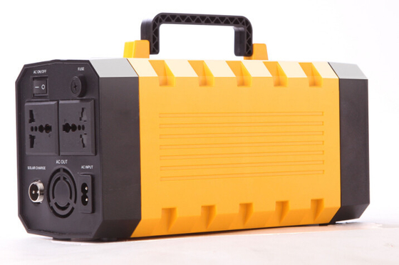 LED ışık ve Solar Panel ile 110V / 220V UPS Kesintisiz Güç Kaynağı