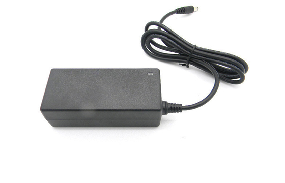 Aşırı Gerilim AC DC Güç Adaptörü Masaüstü 36W 12V UK Plug LCD TV için