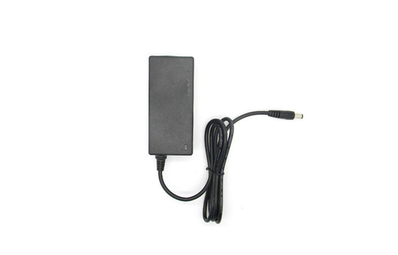 Aşırı Gerilim AC DC Güç Adaptörü Masaüstü 36W 12V UK Plug LCD TV için