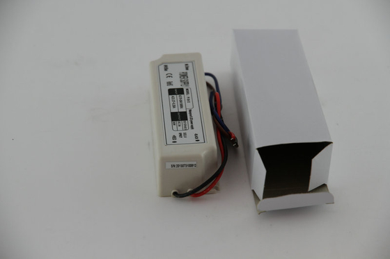 Otomatik Tekrar Edilebilir Tek Çıkışlı LCD Ekran Sabit Voltajlı LED Sürücüsü 36W 3A