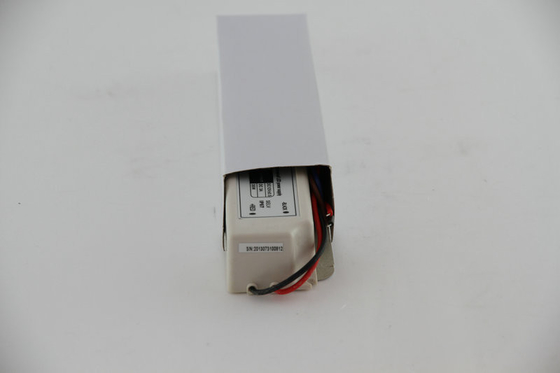 Otomatik Tekrar Edilebilir Tek Çıkışlı LCD Ekran Sabit Voltajlı LED Sürücüsü 36W 3A