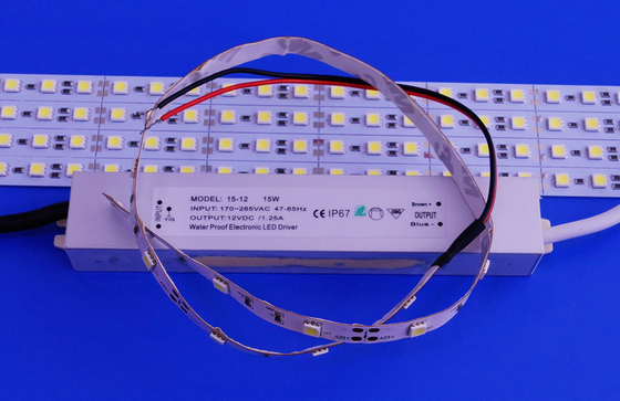 Led Şeritler, Dekoratif Aydınlatma için 15W 12vdc Açık Led Sabit Voltaj Sürücüsü