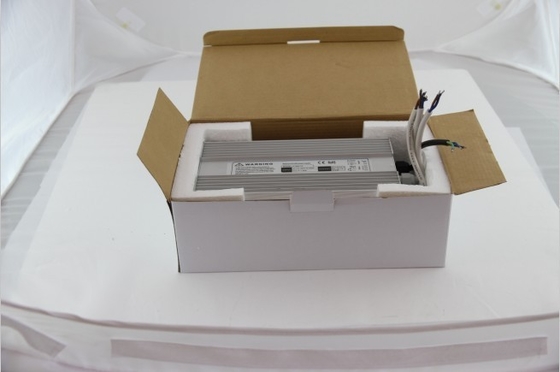 24V DC Doğru Suya Dayanıklı LED Sürücü 200W 8300mA, EPA3050B EMC LED Işık Sürücüsü