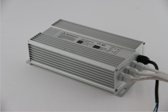 24V DC Doğru Suya Dayanıklı LED Sürücü 200W 8300mA, EPA3050B EMC LED Işık Sürücüsü