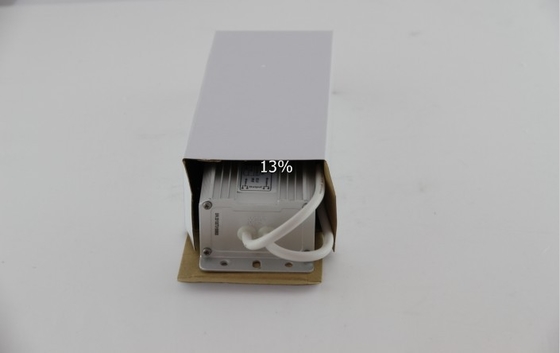 Taşınabilir 24 V DC 60W Suya Dayanıklı LED Sürücü Güç Kaynağı Platin Kasa, EN55022 Sınıf A