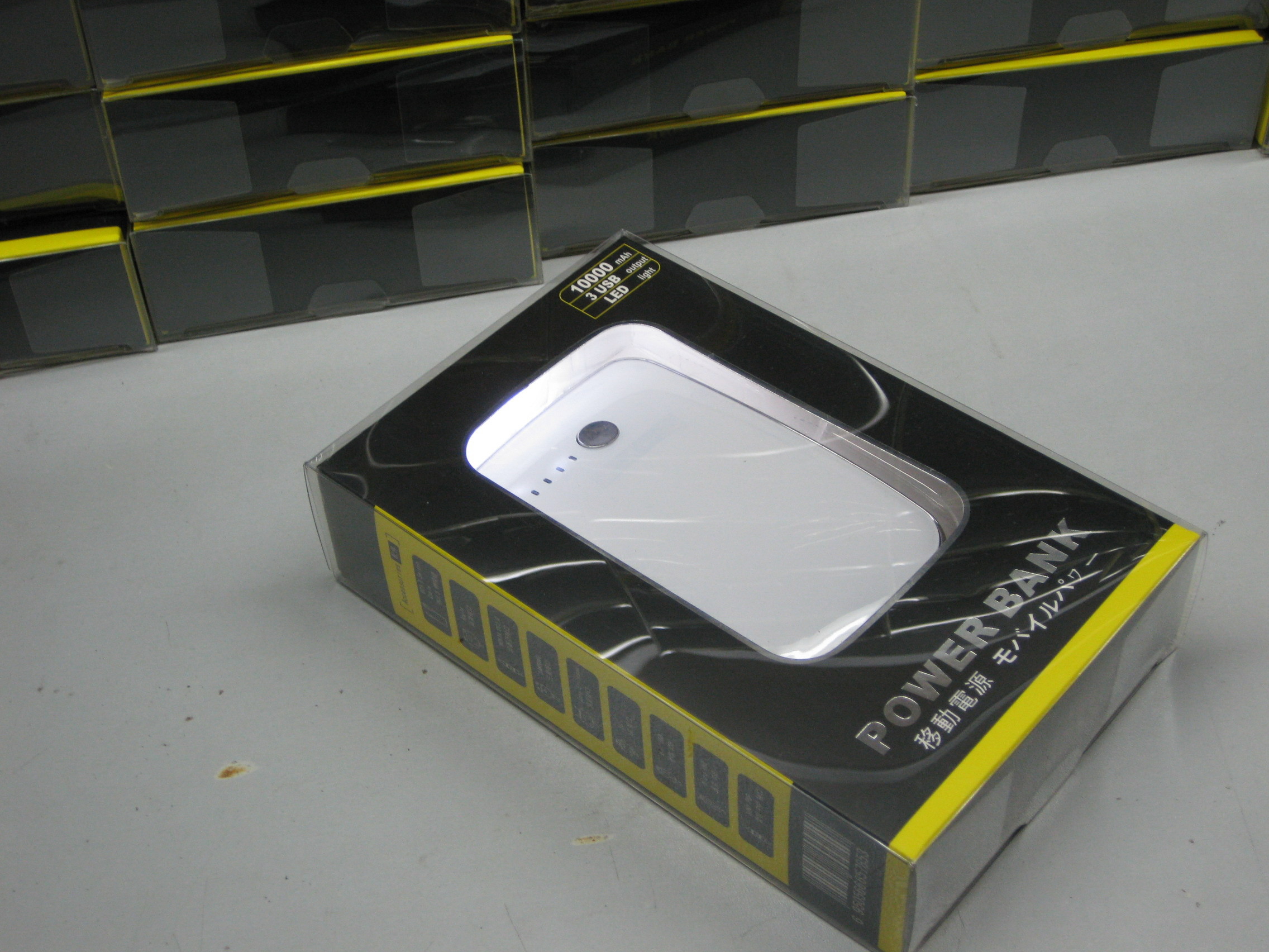 P1000 Iphone için 1500mAh Taşınabilir Pil Gücü Paketleri jumpstarter invertör