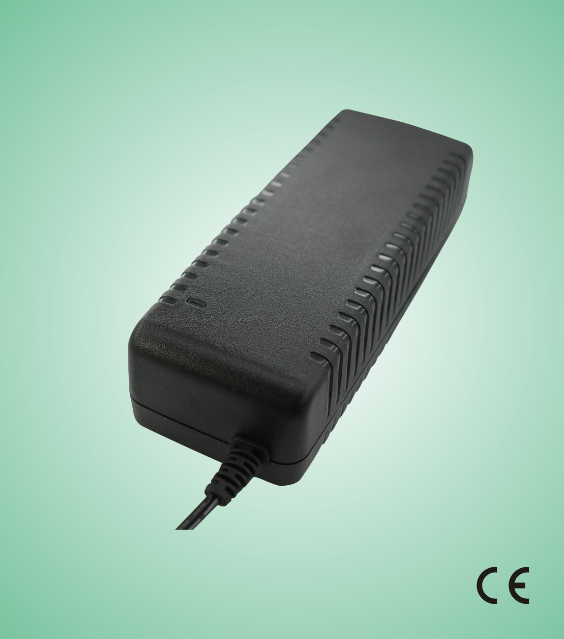 Set üstü kutu / dizüstü bilgisayar için Ktec 120W Yüksek Güç Yoğunluğu Desttop Anahtarlama Adaptörü Gücü
