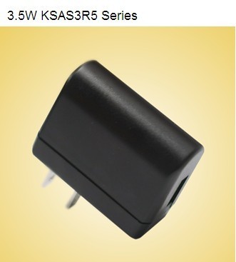 Elektronik için 240v / 3v / 12v Cep Telefonu Evrensel USB Güç Adaptörü